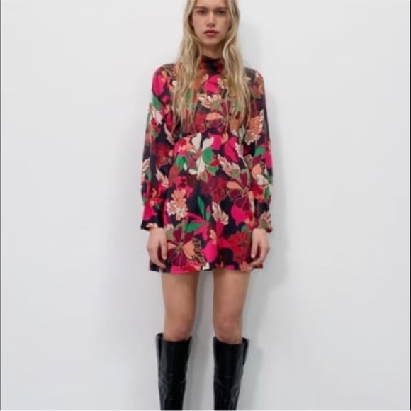 Zara NWT floral print satin effect dress - Picture 4 of 11